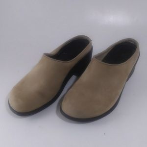 Solvei DANSKO Beige Suede Clogs EU39 US 8.5/9.0